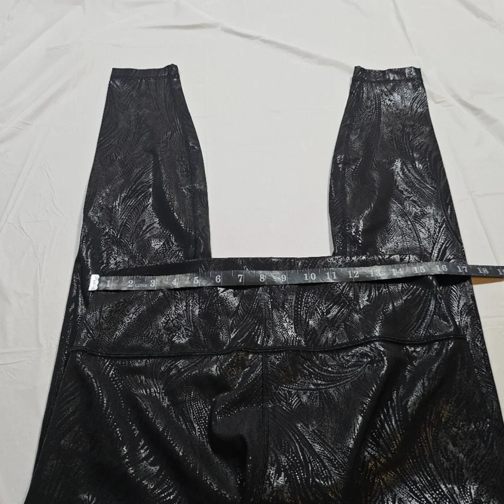 NWOT Lululemon Wunder Under High-Rise Tight 28" *Shine (Acclimatize Black Foil) - Picture 15 of 16